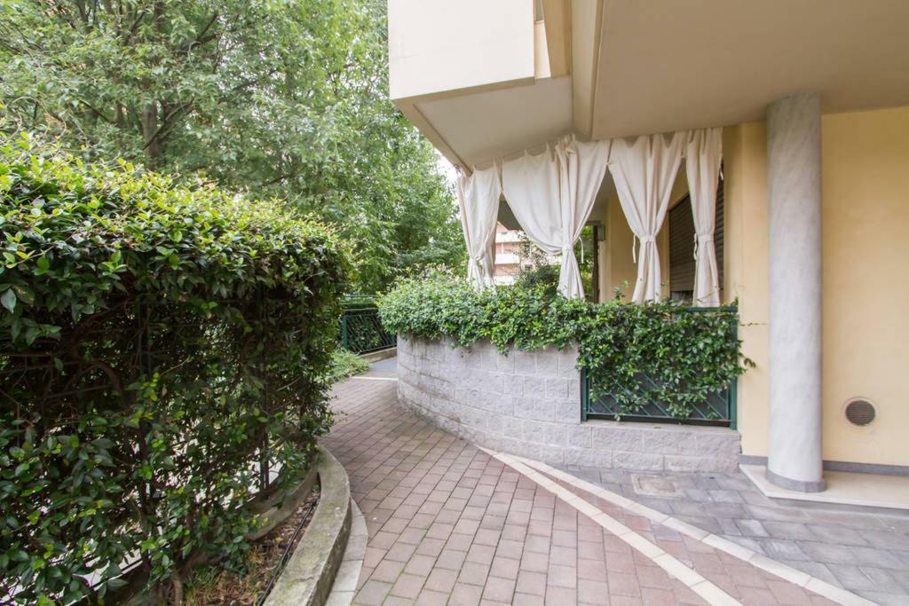 Parco Di Monza Apartment Екстер'єр фото